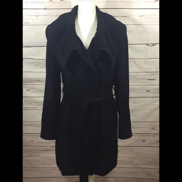 Ellen Tracy Jackets & Blazers - {ELLEN TRACY} - LIKE NEW !!    WOOL BLEND COAT